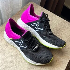 New Balance Black and Pink Sneakers with Breathable Mesh